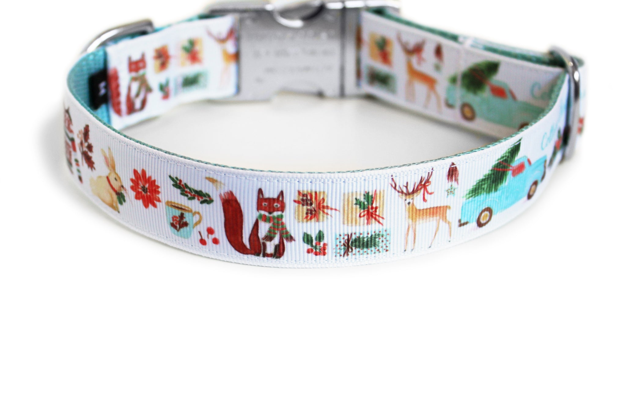 Cottage Christmas Dog Collar