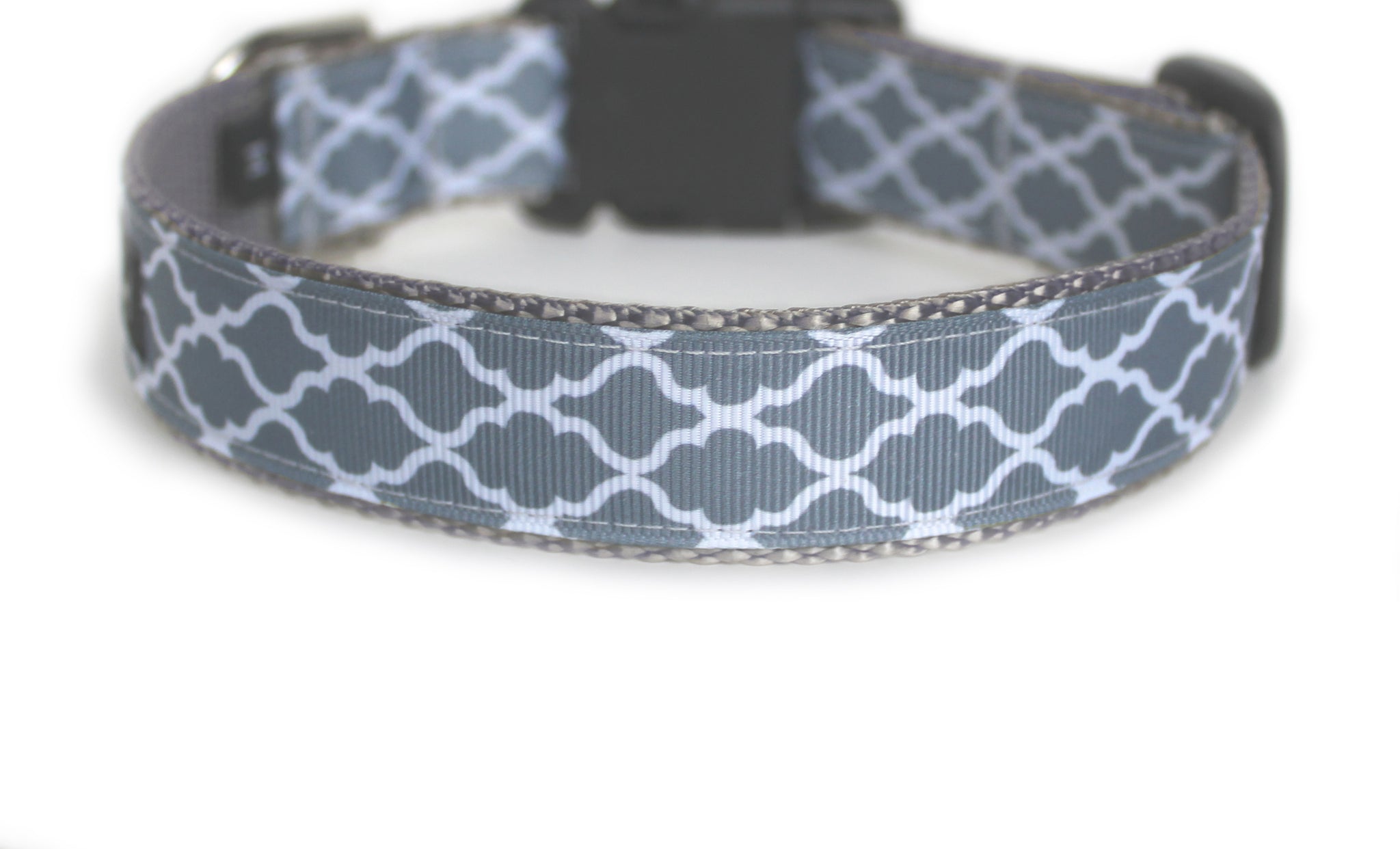 Cottage Trellis Dog Collar